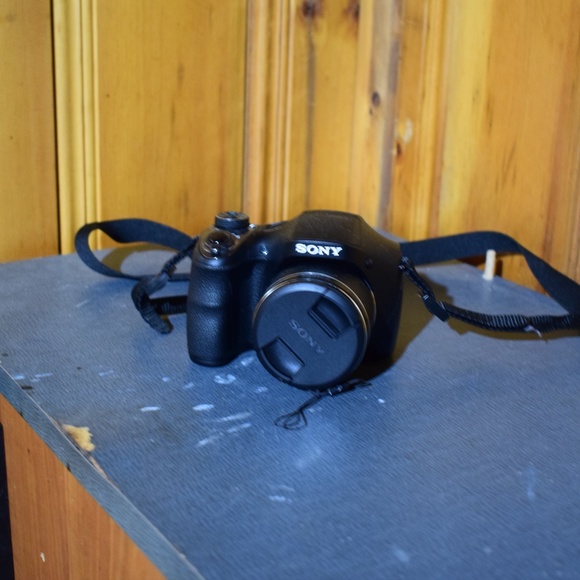 Sony digital Camera - Picture 4 of 4